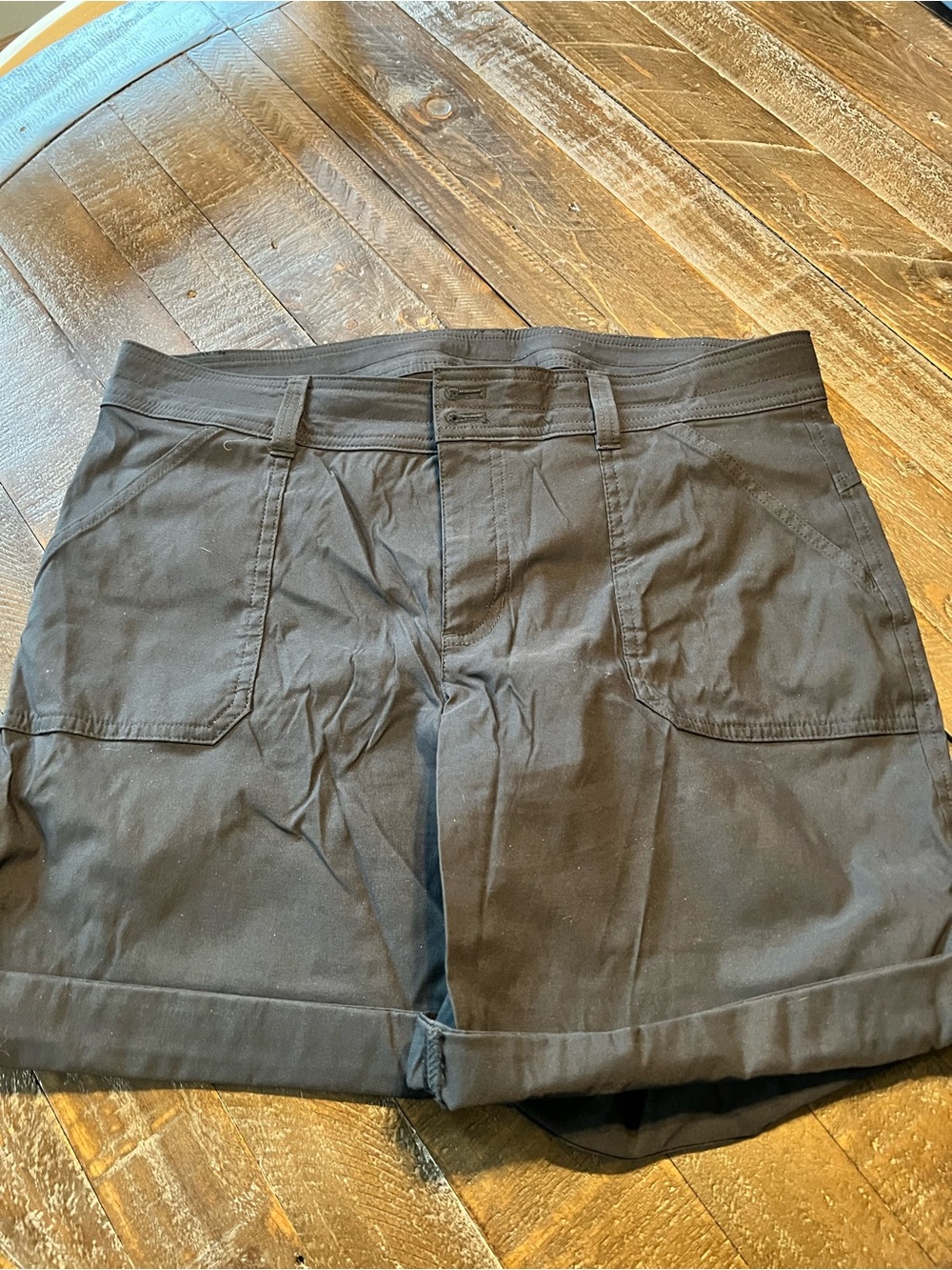 Eddie Bauer Black Women's Casual Bermuda Shorts